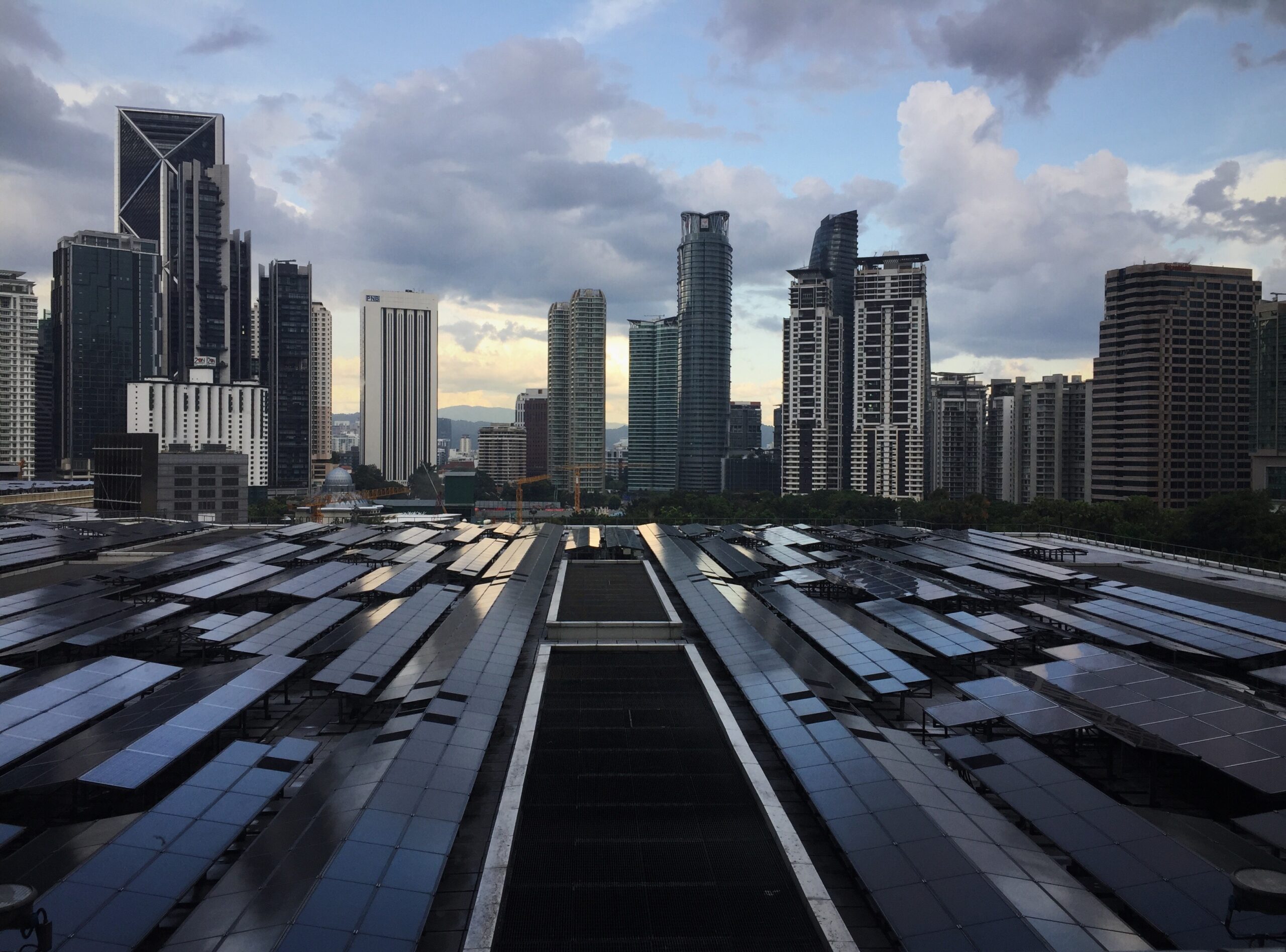 Energy & Digital Services